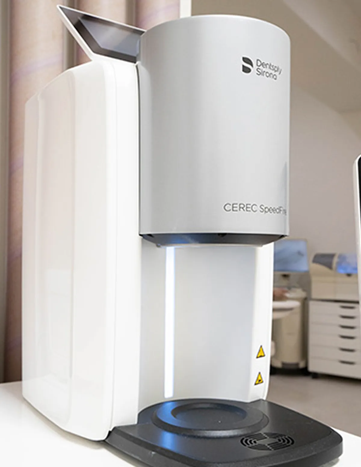 セレックによるセラミック治療